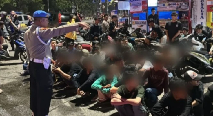 Viral Polisi Amankan Ratusan Pemuda Konvoi Di Malam Takbiran