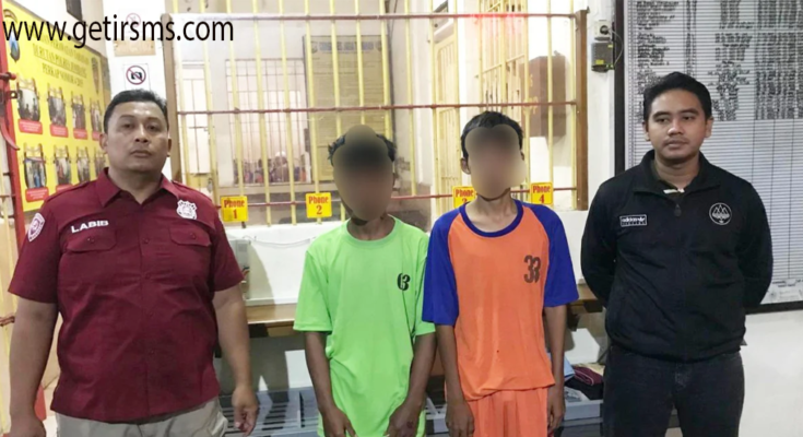 Dua Pemuda di Jombang